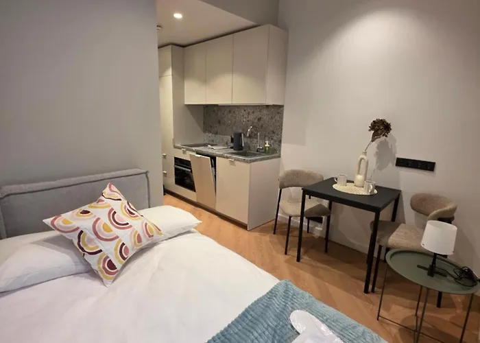 Marati Kvartal Apartamento